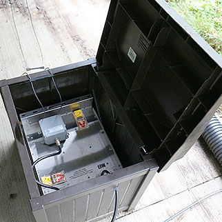 [What makes the dipole a multiband dipole]