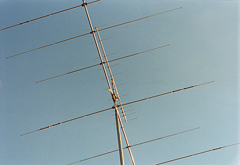[Aluminum in the air, Newington, Conn., 1978]